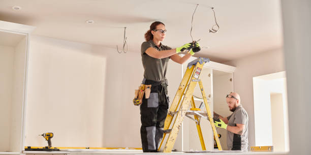 Best Local Electrician Companies  in Smithville, TN